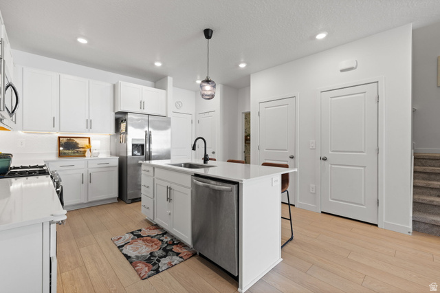 10052 Limestone Way Highland, UT 84003 - Photo 15 of 47