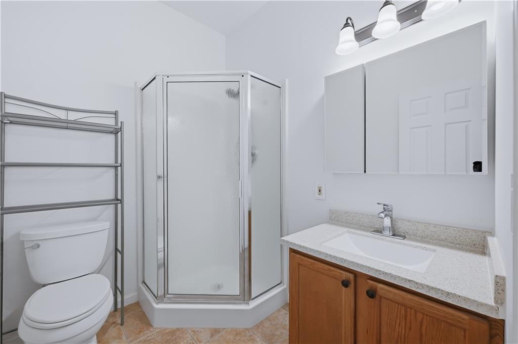 39 Stone Ridge Boulevard Hermitage, PA 16148 - Photo 28 of 31 3rd full bathroom
