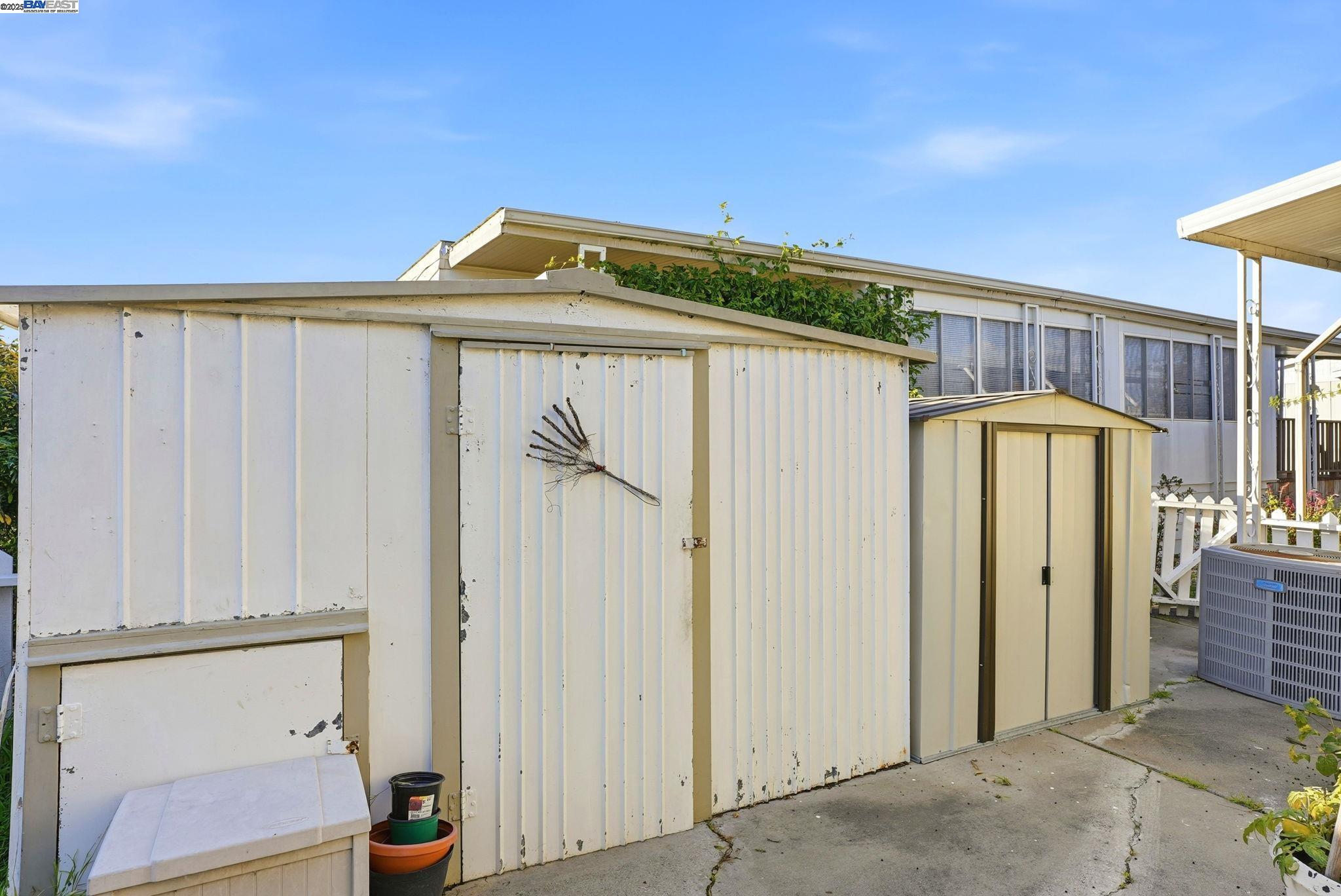 4141 Deep Creek Road, Unit 89 Fremont, CA 94555 - Photo 36 of 54 a view of front door