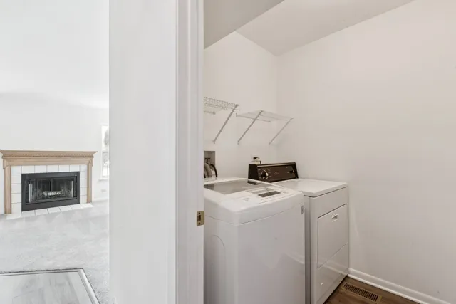 $349,999 | 2509 North Pennwood Court, Round Lake Beach, IL 60073