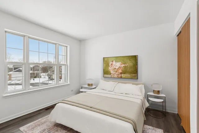 $349,999 | 2509 North Pennwood Court, Round Lake Beach, IL 60073