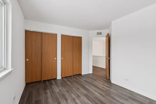 $349,999 | 2509 North Pennwood Court, Round Lake Beach, IL 60073