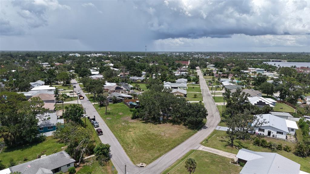 513 Pine Road Nokomis, FL 34275 - Photo 16 of 22 an aerial view of residential houses with city view