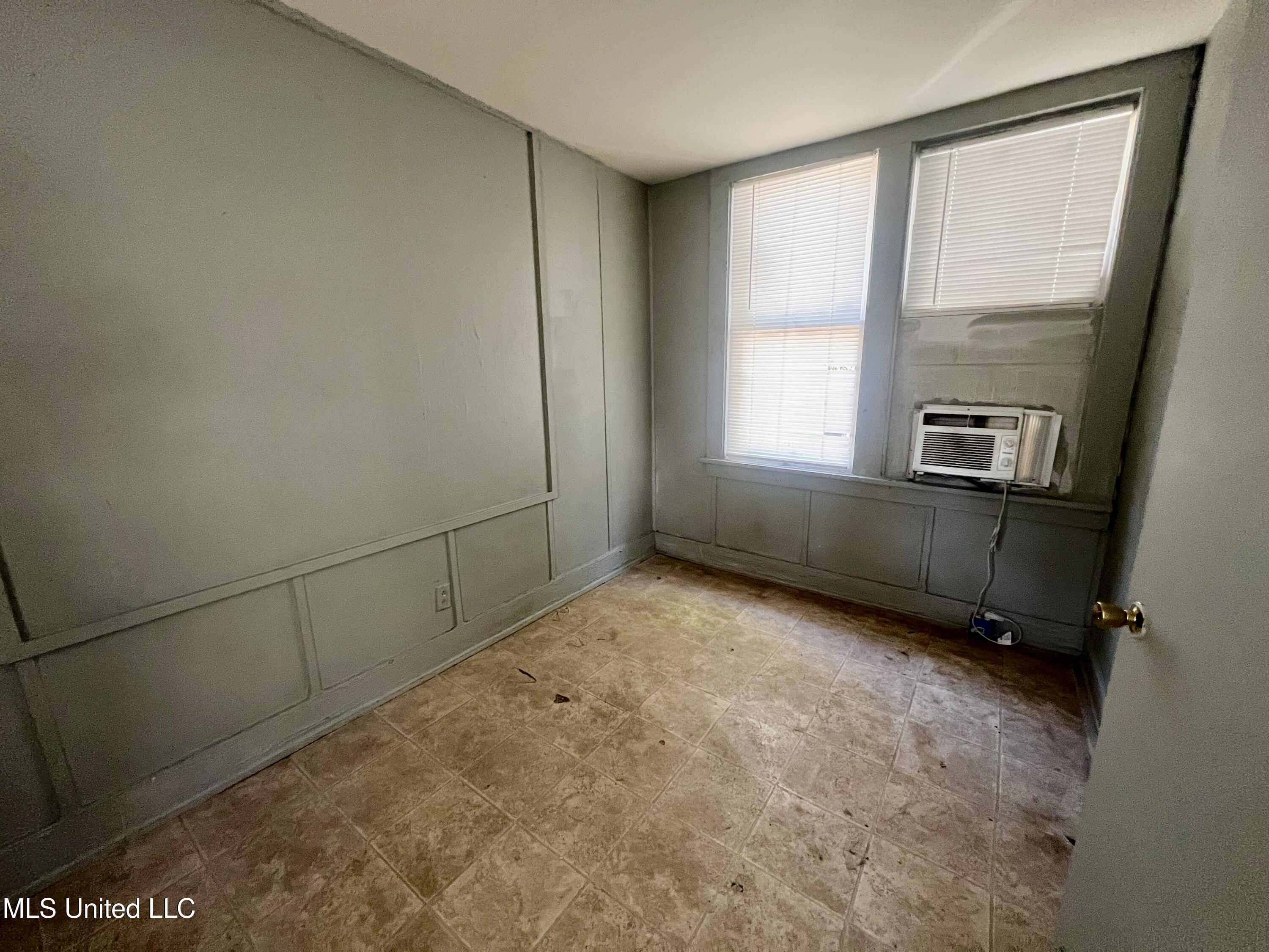 314 South Leflore Avenue Cleveland, MS 38732 - Photo 11 of 24 IMG_8257