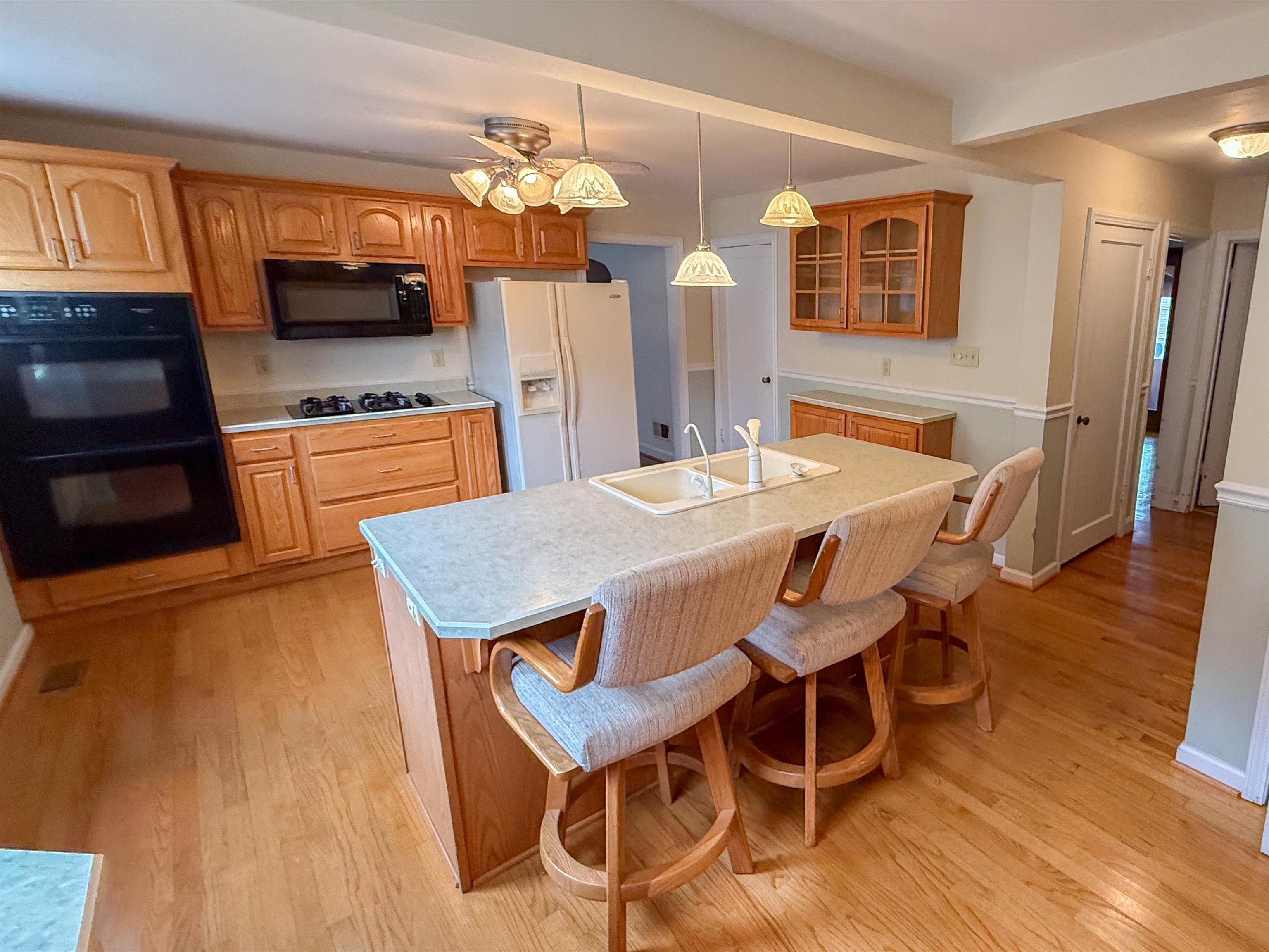 5211 West Pea Ridge Road Huntington, WV 25705 - Photo 3 of 20 Gallery Image 3