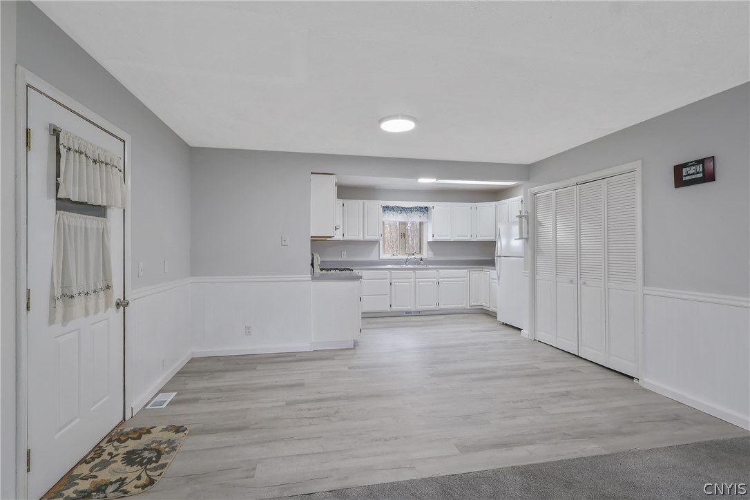 101 2nd Street Manlius, NY 13066 - Photo 8 of 26
