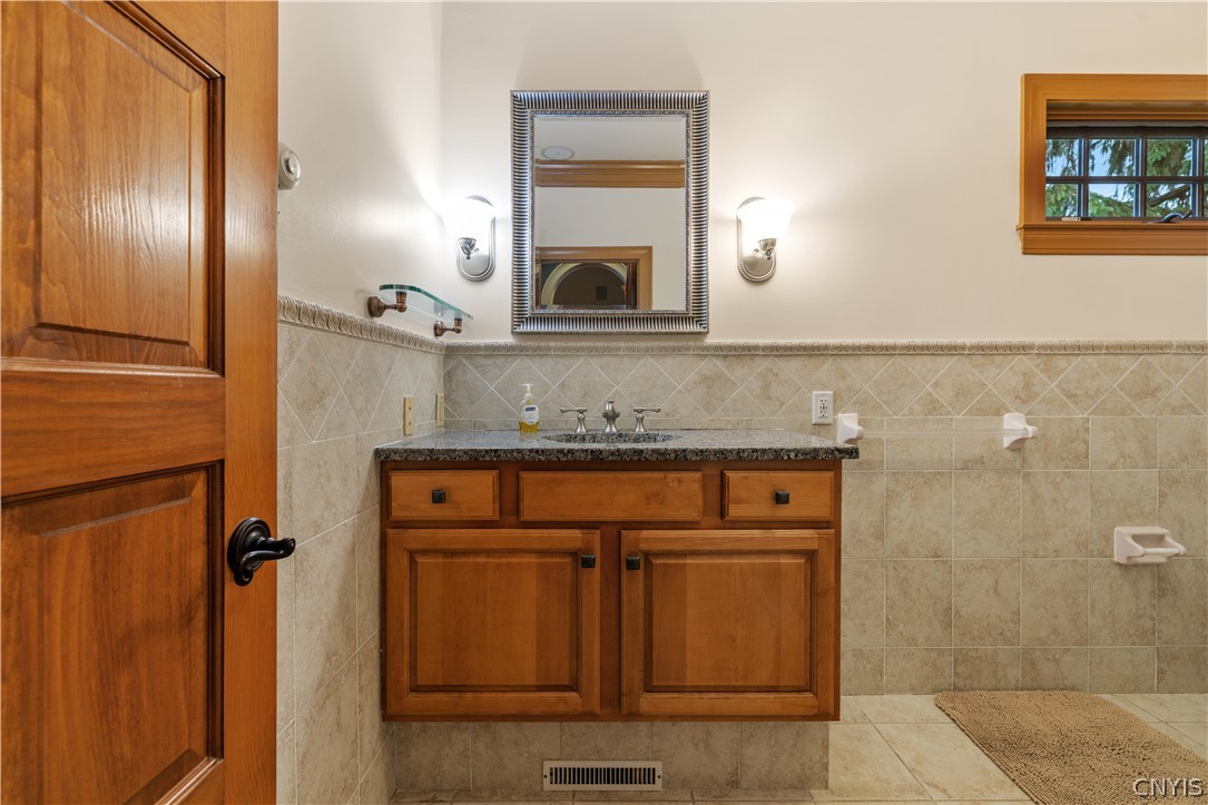 314 Saltmakers Road Salina, NY 13088 - Photo 30 of 49