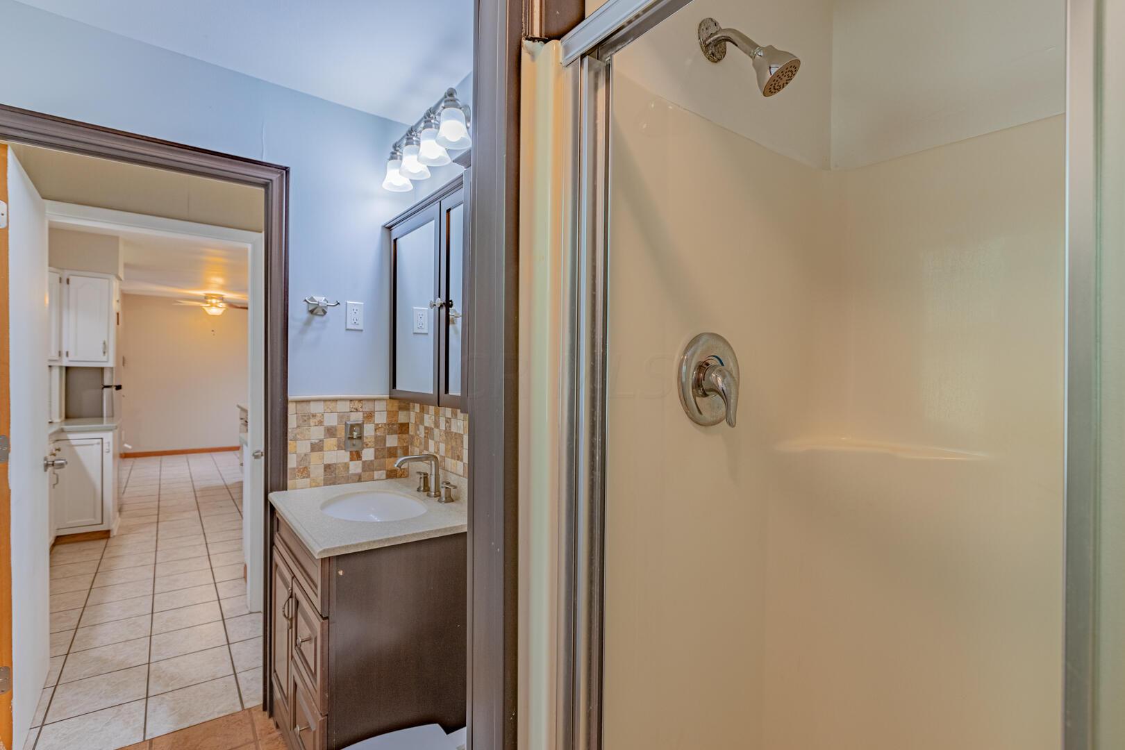 6365 Harlem Road Westerville, OH 43081 - Photo 17 of 61 6365-Harlem-46
