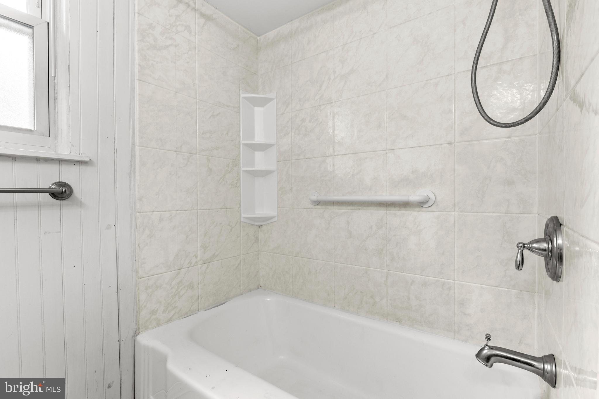 331 Maple Street Columbia, PA 17512 - Photo 10 of 17 Gallery Image 10