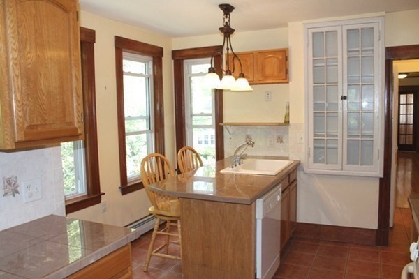 37 Spring Street, Unit 37 Lexington, MA 02421 - Photo 7 of 20