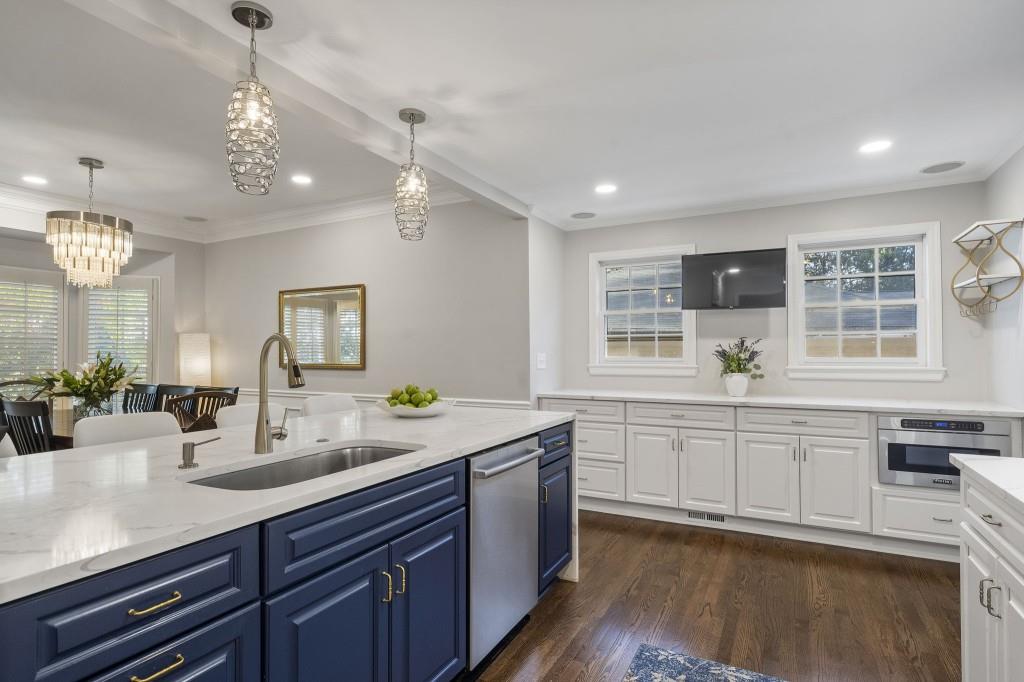 97 Huntington Road Northeast Atlanta, GA 30309 - Photo 17 of 82