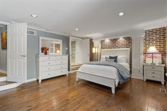 $8,500 | 97 Huntington Road Northeast, Atlanta, GA 30309