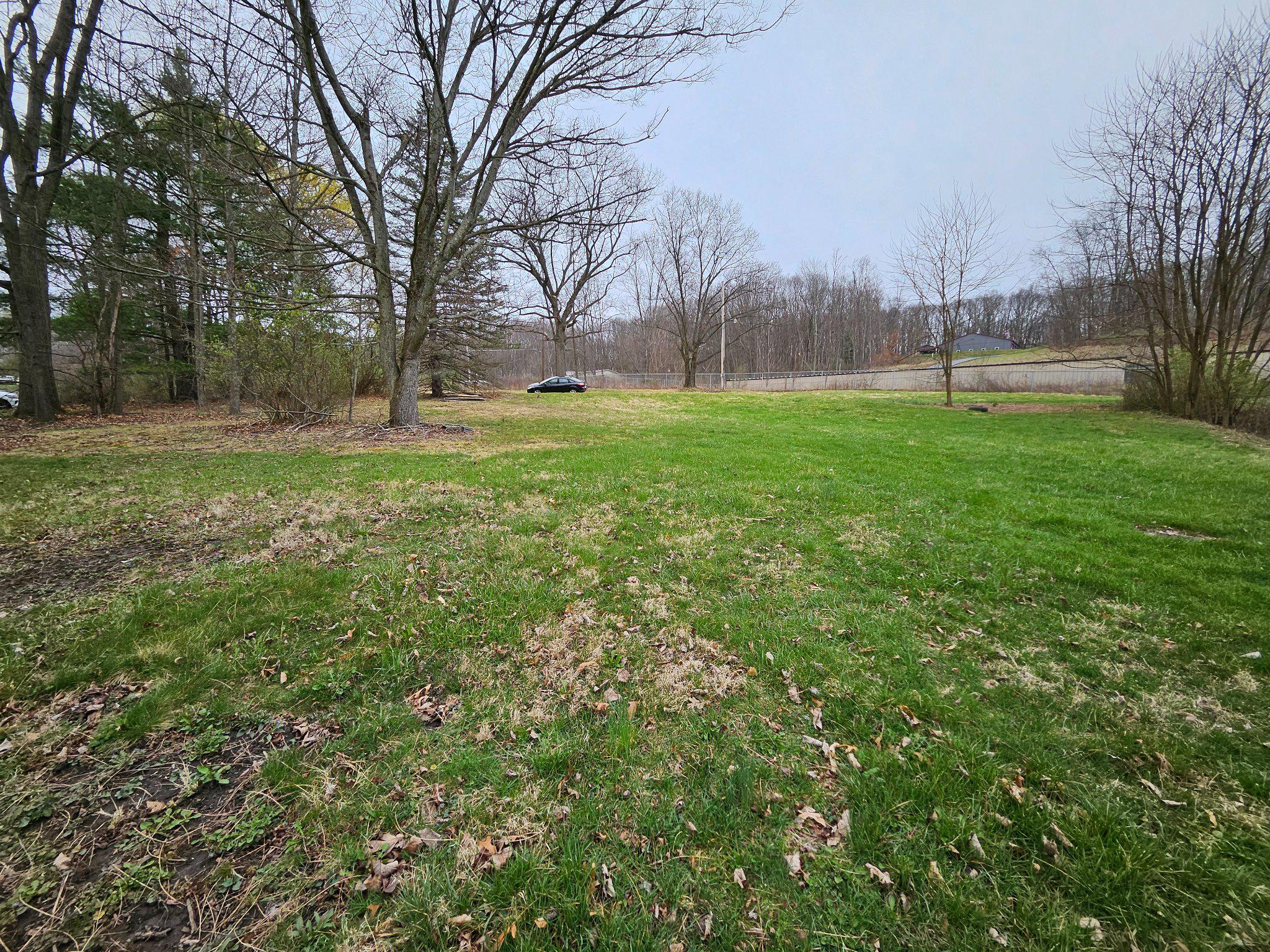Sandy Run Road Altoona, PA 16601 - Photo 7 of 8 Spacious green expanse awaits you.
