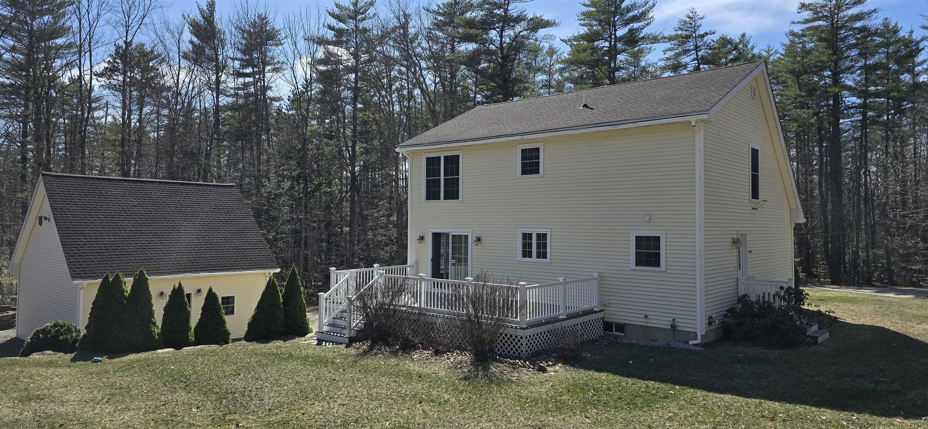354 Mountain Road Gilmanton, NH 03837 - Photo 3 of 34