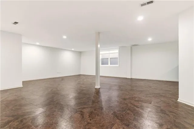 $899,000 | 16942 Heather Lane, Loch Lloyd, MO 64012