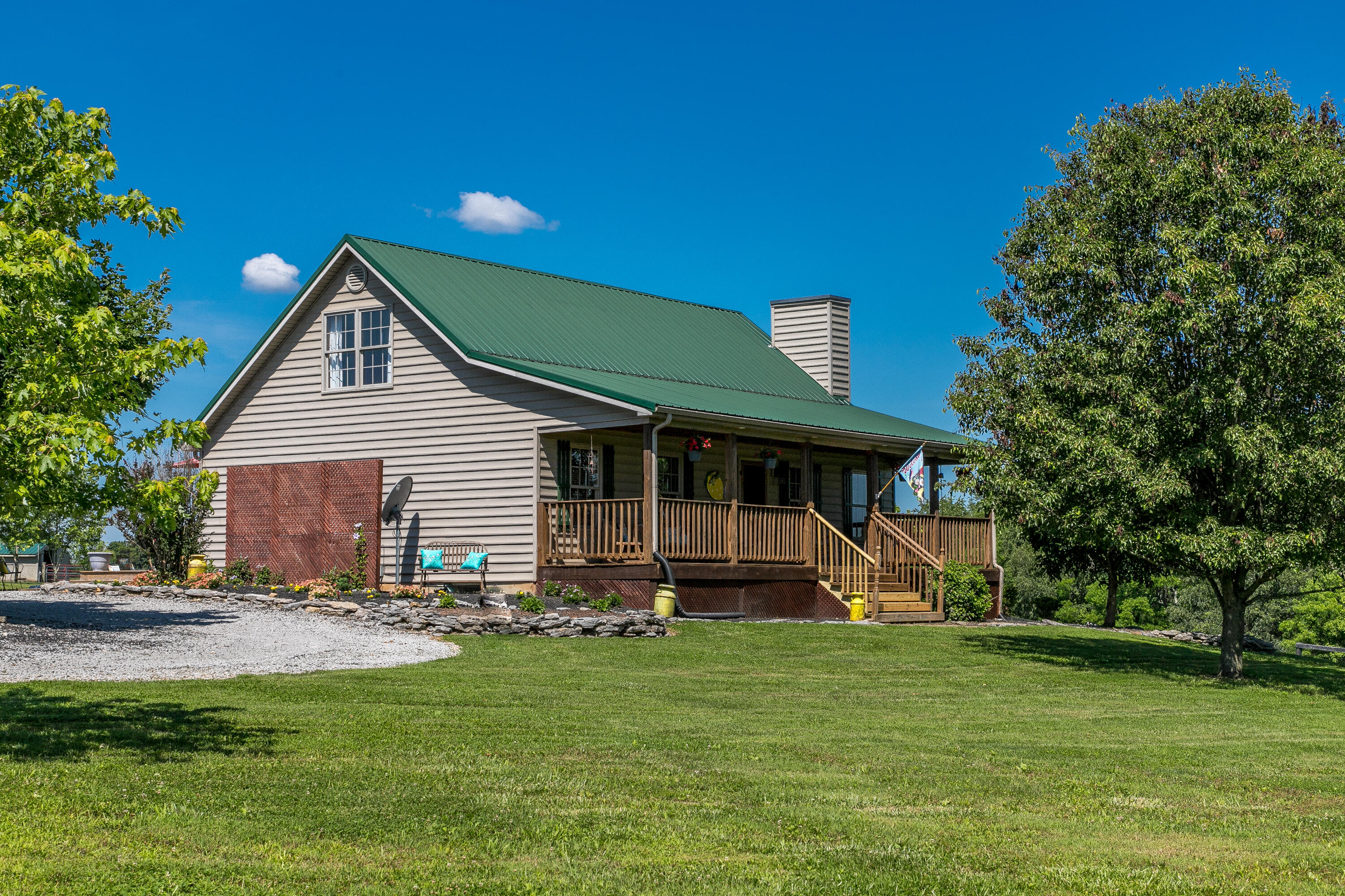 1025 Handys Bend Road Wilmore, KY 40390 - Photo 2 of 66 2