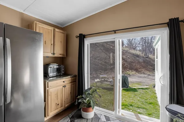 $235,000 | 332 Arroyo Drive, Yreka, CA 96097