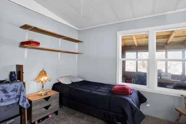 $235,000 | 332 Arroyo Drive, Yreka, CA 96097