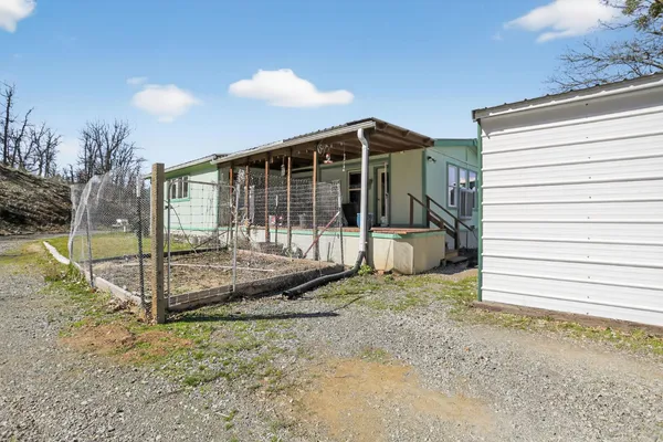 $235,000 | 332 Arroyo Drive, Yreka, CA 96097