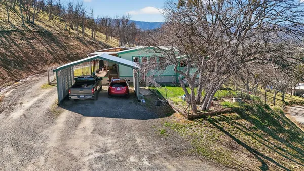 $235,000 | 332 Arroyo Drive, Yreka, CA 96097