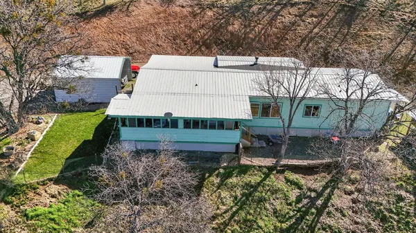 $235,000 | 332 Arroyo Drive, Yreka, CA 96097