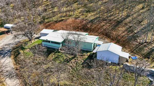 $235,000 | 332 Arroyo Drive, Yreka, CA 96097