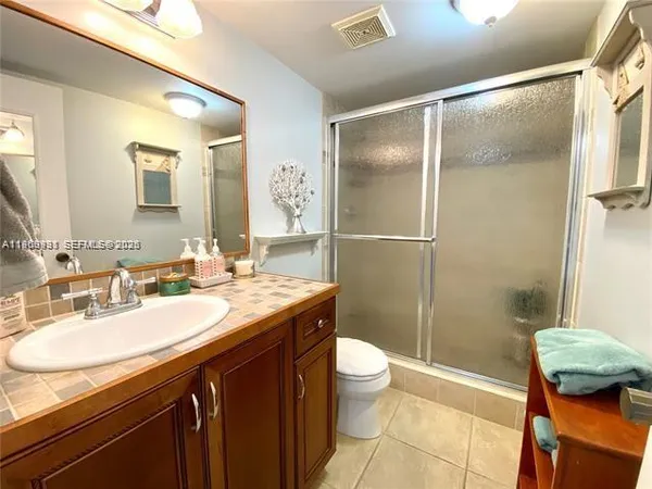 $2,100 | 608 Northeast 2nd Street, Unit 434, Dania Beach, FL 33004