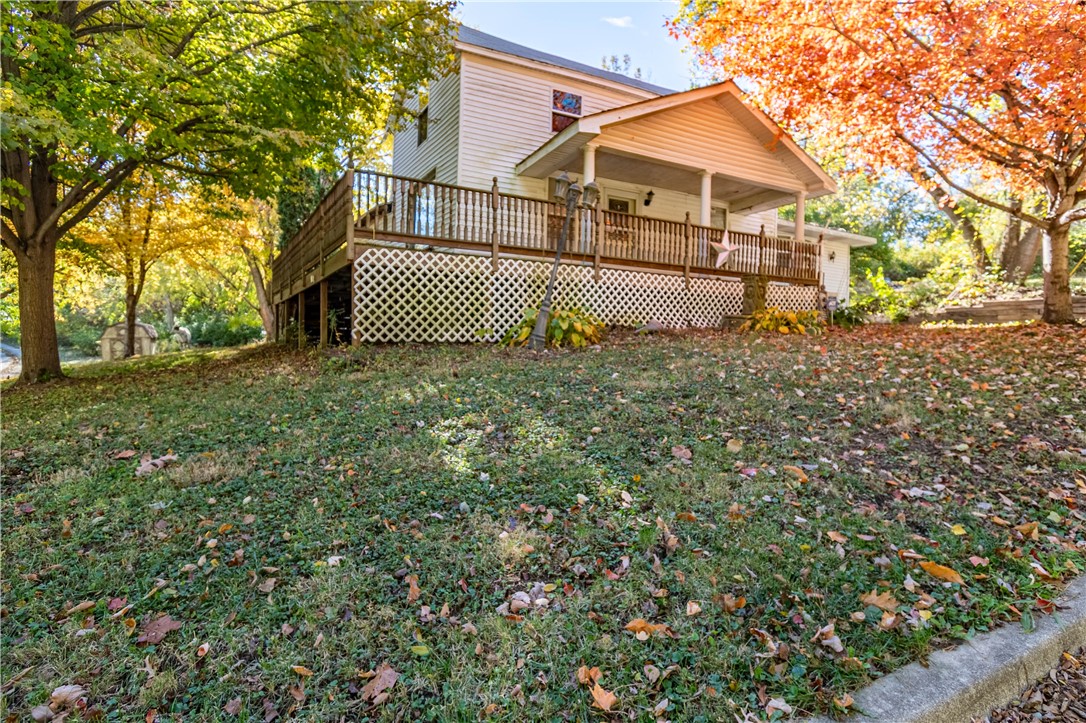 545 East Grove Road Decatur, IL 62521 - Photo 2 of 25