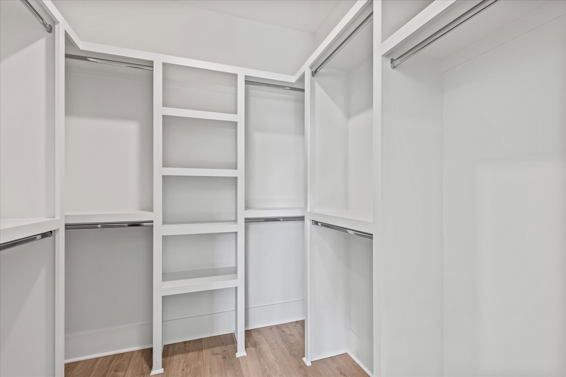 321 Old Shackle Island Road Hendersonville, TN 37075 - Photo 24 of 49 a view of walk in closet with empty racks