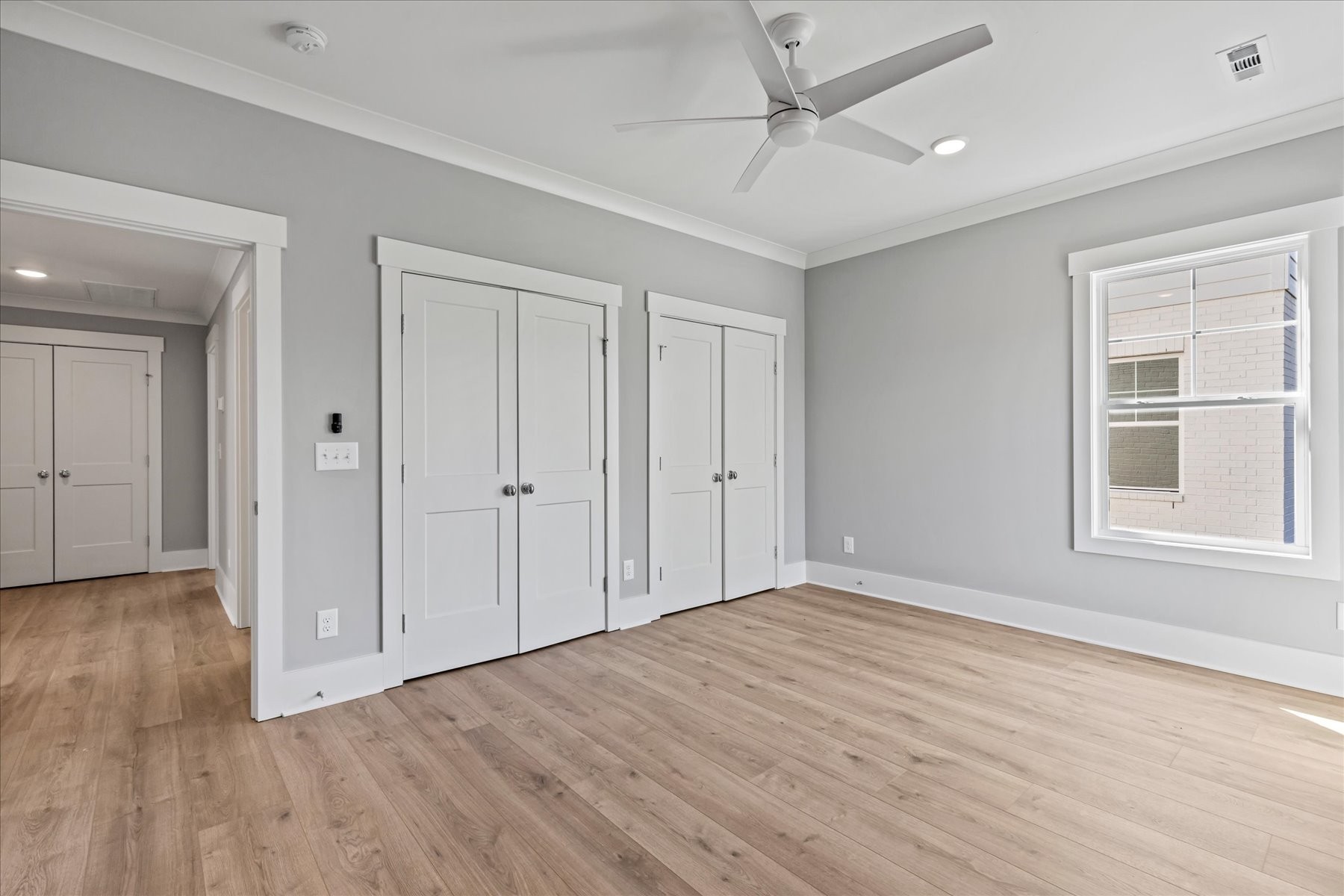 321 Old Shackle Island Road Hendersonville, TN 37075 - Photo 33 of 49 wooden floor in an empty room with a window