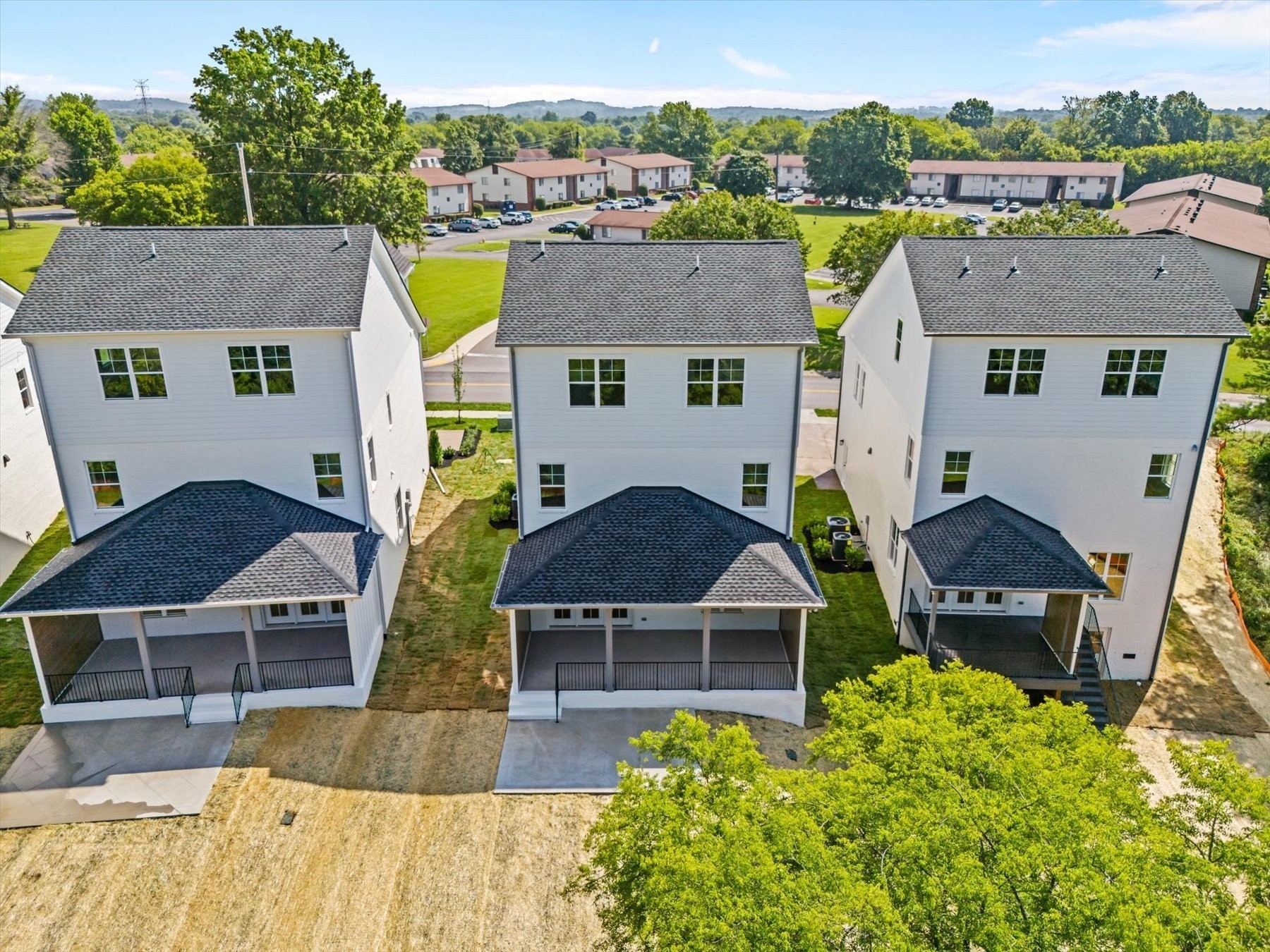 321 Old Shackle Island Road Hendersonville, TN 37075 - Photo 46 of 49 an aerial view of a house with swimming pool