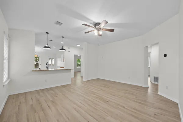 $319,995 | 2418 Socorro Bend, Leander, TX 78641