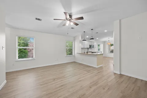 $319,995 | 2418 Socorro Bend, Leander, TX 78641
