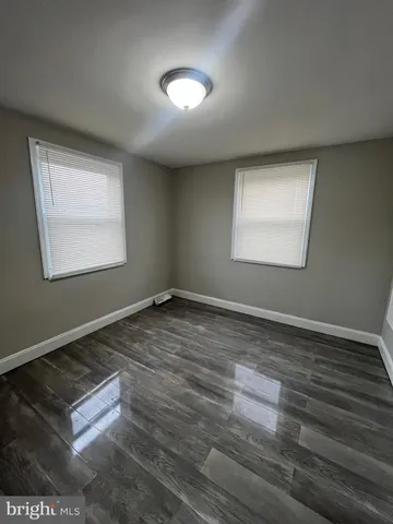 $1,815 | 2013 Delmar Drive, Folcroft, PA 19032