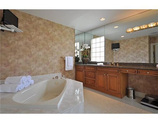 2131 Queen Palm Road Boca Raton, FL 33432 - Photo 14 of 21 Additional Photo