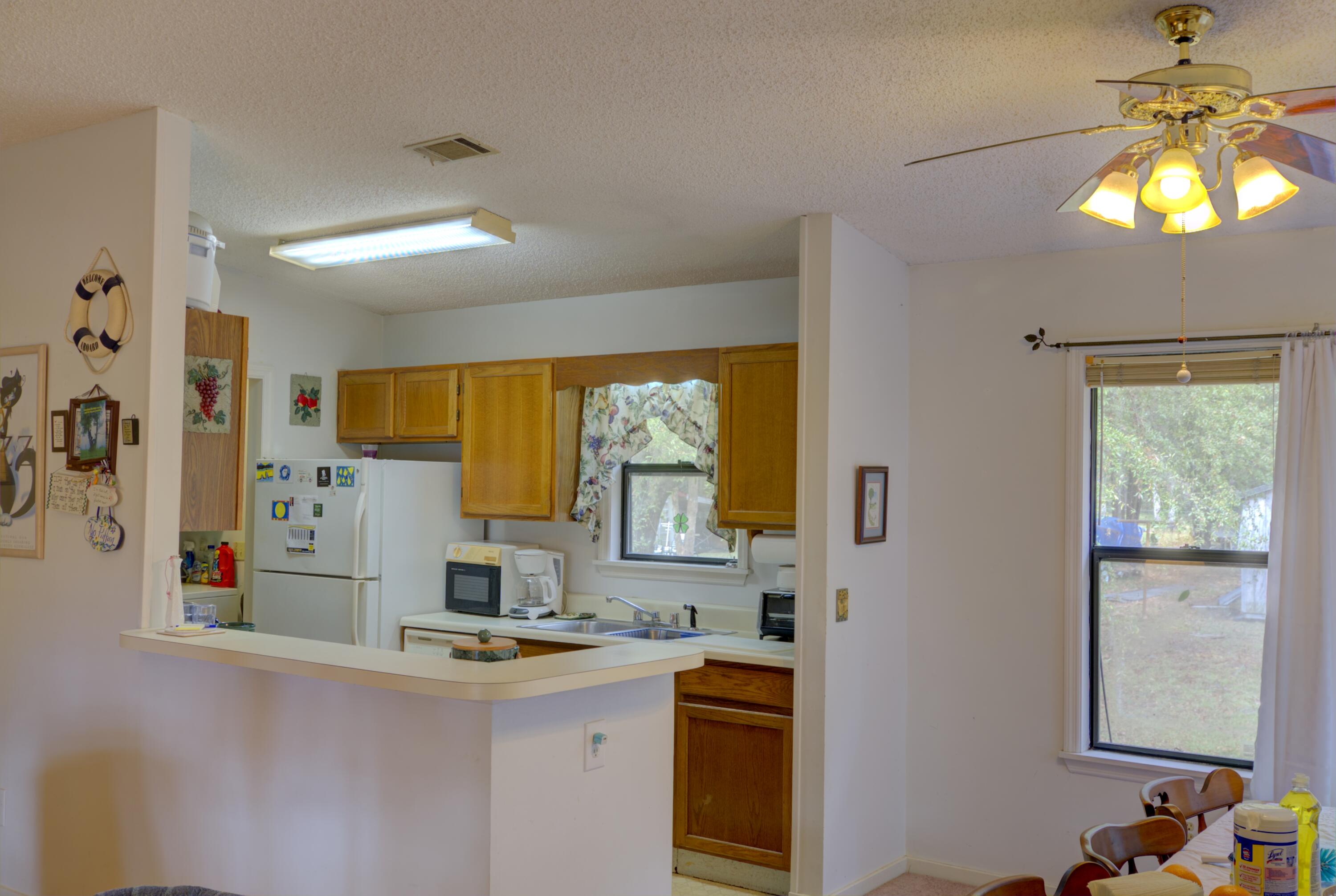 3333 Princess Pond Road Summerton, SC 29148 - Photo 9 of 10 3333PrincessPond_Kitchen1
