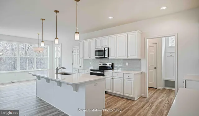 $627,100 | 122 Alexandria Drive, Annville, PA 17003