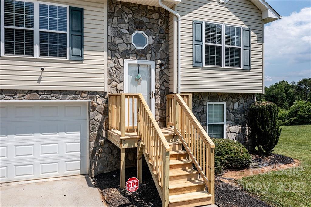 4226 Hickory Nut Ridge Road Hudson, NC 28638 - Photo 2 of 20 a view of outdoor space and deck