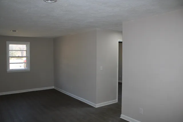 $1,690 | 301 Jehossee Drive Southeast, Aiken, SC 29801