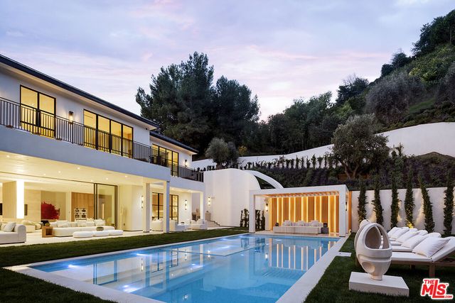 $55,000,000 | 1165 Somera Road, Los Angeles, CA 90077