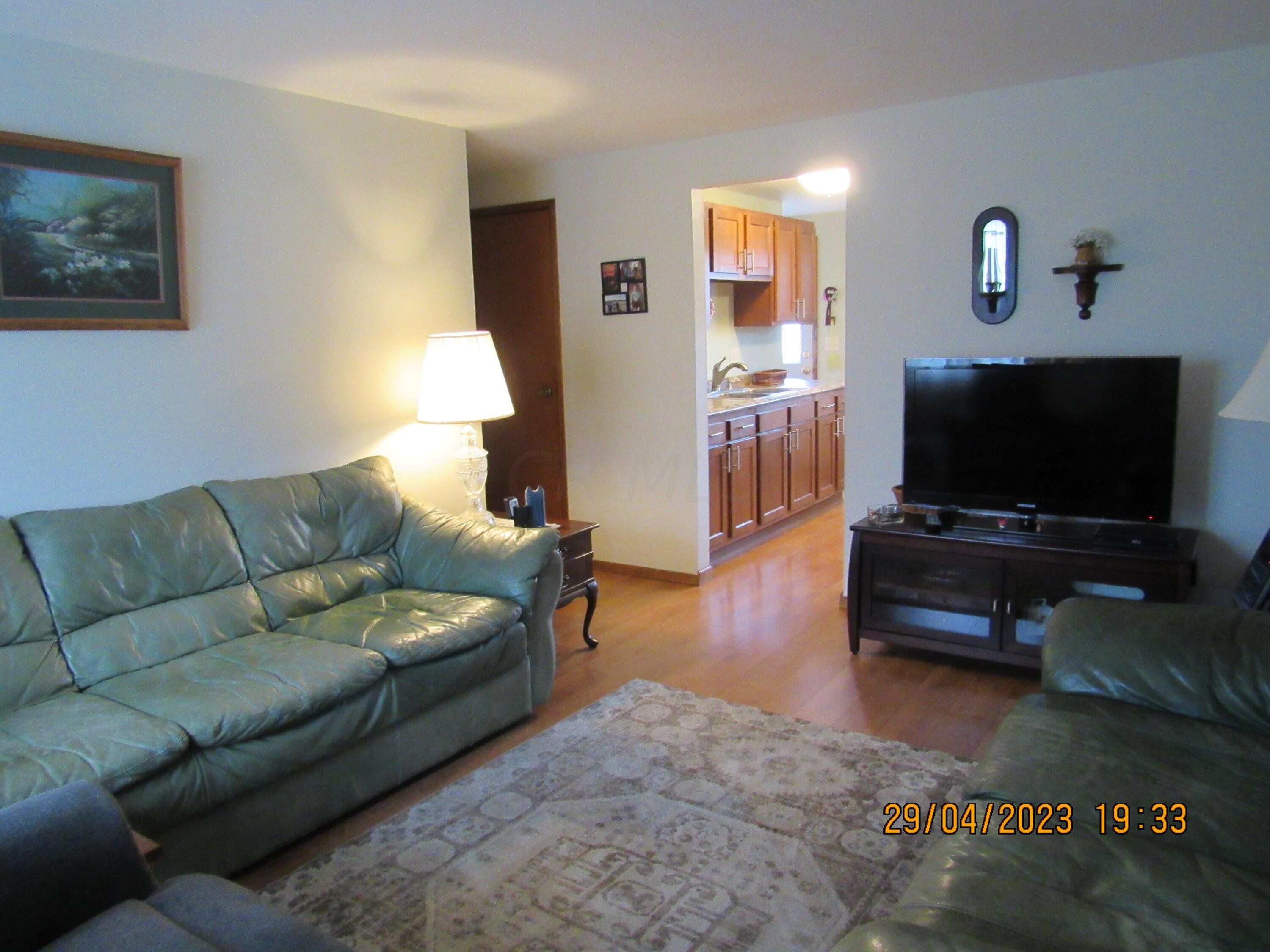 548 Mowrer Road Circleville, OH 43113 - Photo 5 of 14 IMG_0965