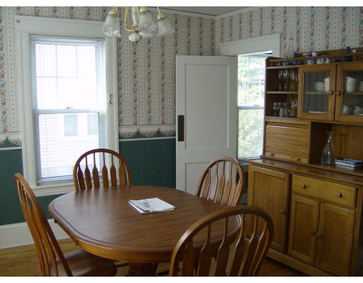 60 Barnard Road Worcester, MA 01605 - Photo 3 of 8 Gallery Image 3