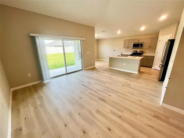 $2,295 | 14664 Gallop Run Drive, Lithia, FL 33547