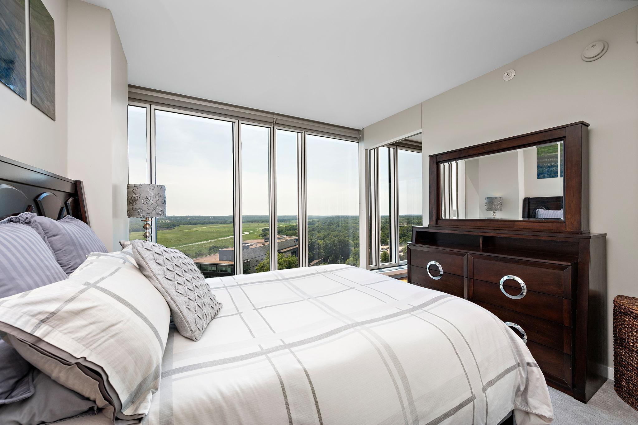 8151 33rd Avenue South, Unit 1509 Bloomington, MN 55425 - Photo 13 of 32