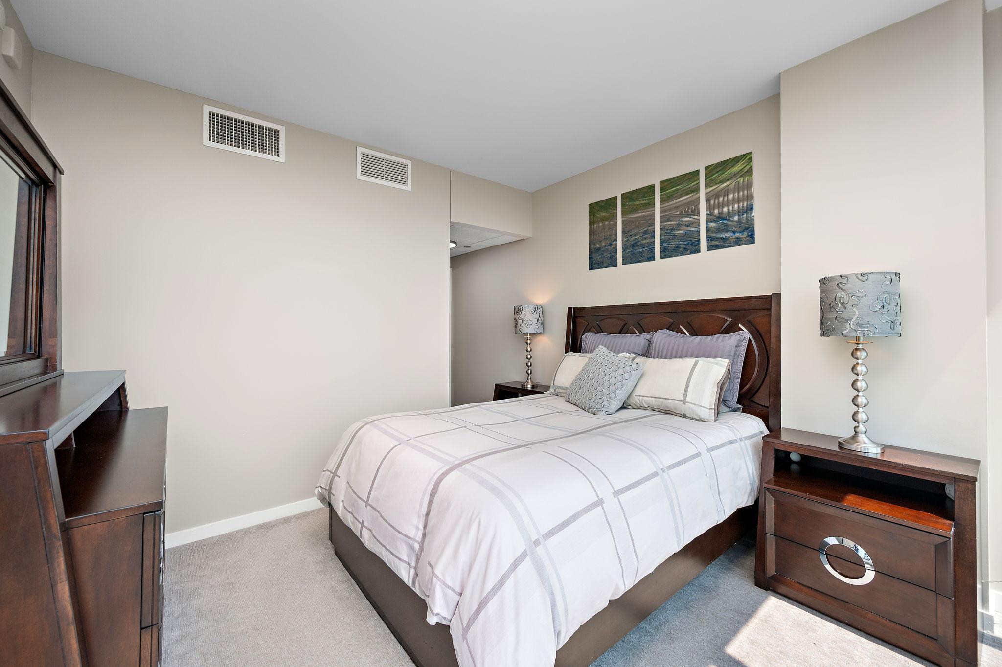 8151 33rd Avenue South, Unit 1509 Bloomington, MN 55425 - Photo 15 of 32