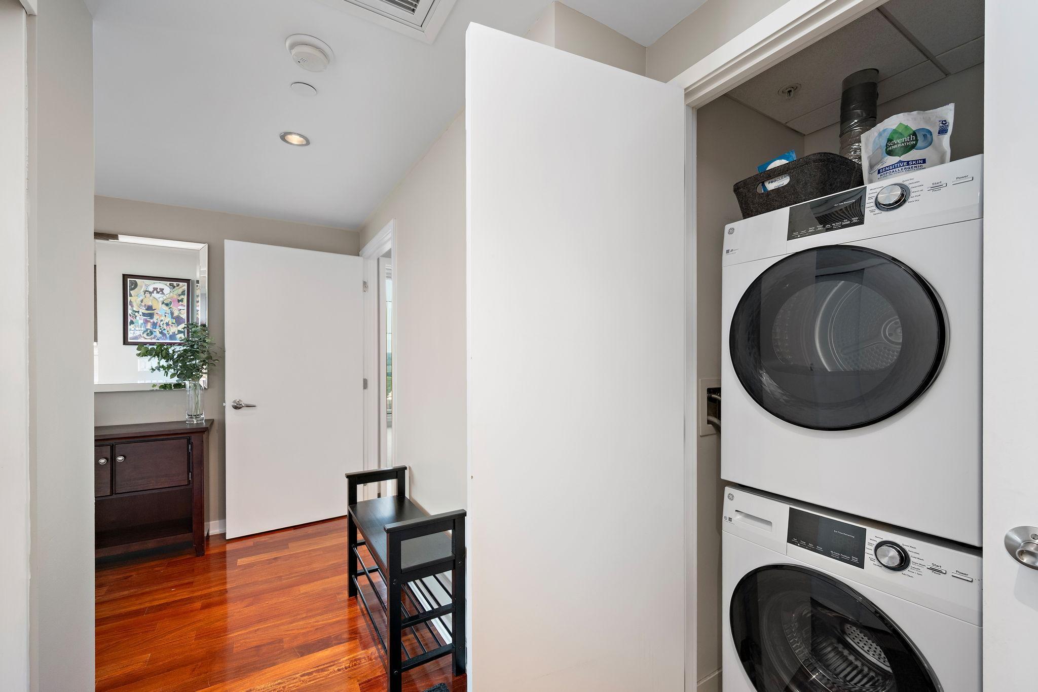 8151 33rd Avenue South, Unit 1509 Bloomington, MN 55425 - Photo 22 of 32