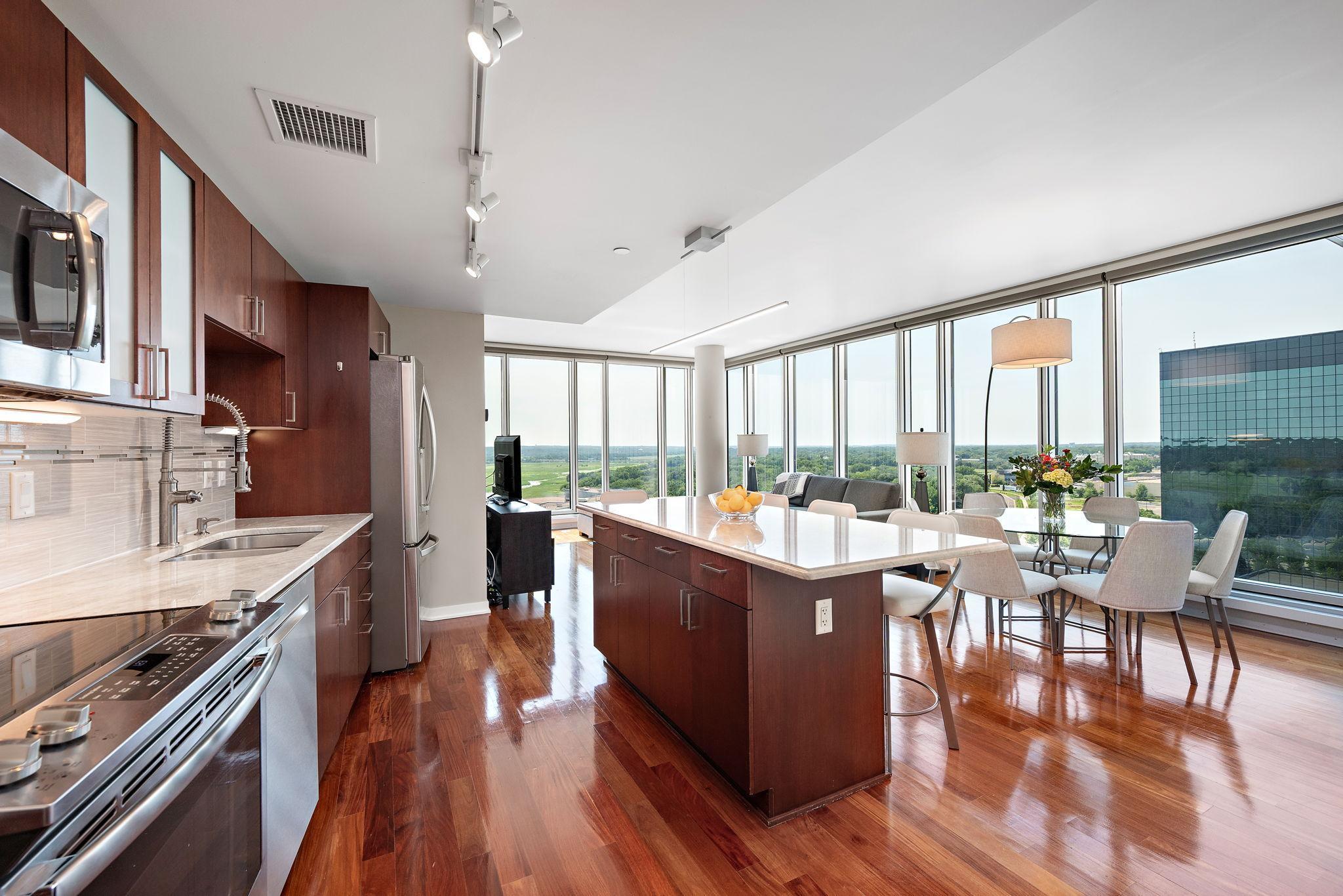 8151 33rd Avenue South, Unit 1509 Bloomington, MN 55425 - Photo 6 of 32