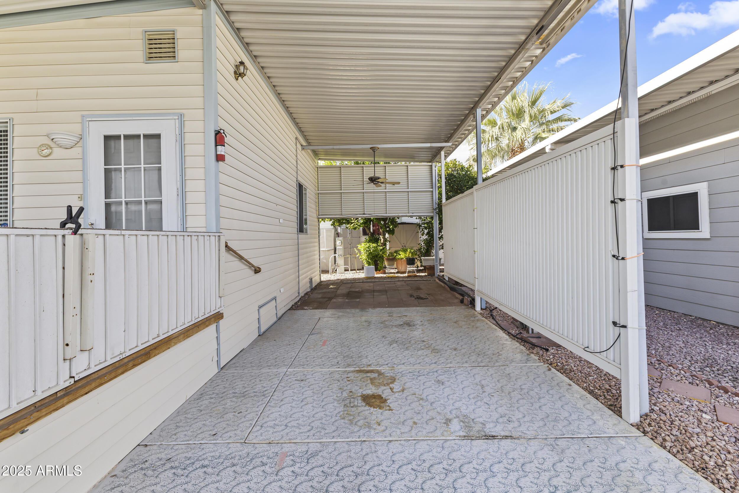 17200 West Bell Road, Unit 771 Surprise, AZ 85374 - Photo 5 of 37 a view of a porch with furniture