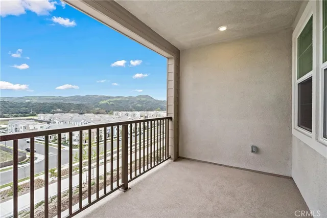 an empty room with an entryway