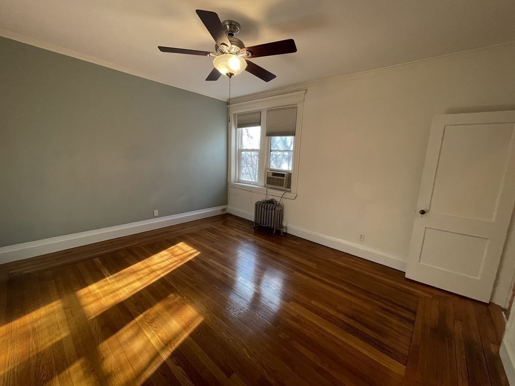 25 Stearns Road, Unit 4 Brookline, MA 02446 - Photo 15 of 24